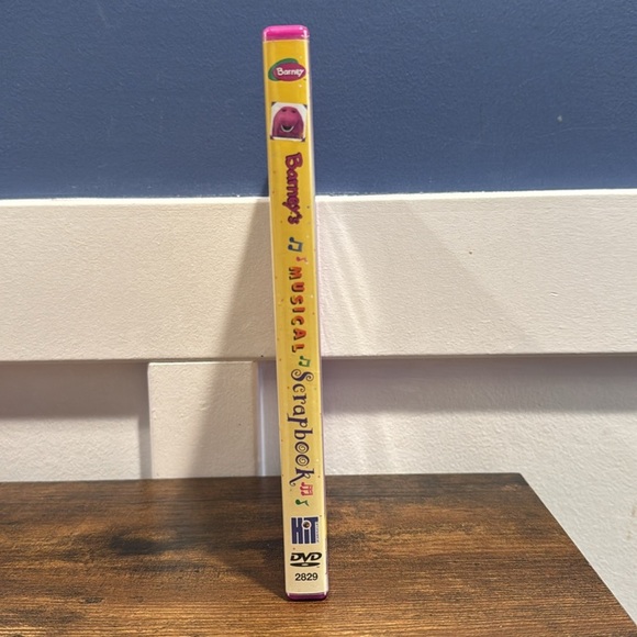 Barney’s Musical Scrapbook DVD - Picture 2 of 5